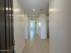 19913 W Palo Verde Dr in Litchfield Park, AZ - Foto de edificio - Building Photo