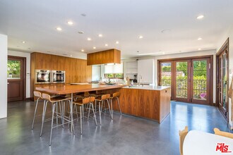 604 Alta Dr in Beverly Hills, CA - Building Photo - Building Photo