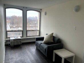 1401 E 55th St, Unit 503N in Chicago, IL - Building Photo - Building Photo