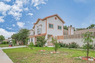 7618 Del Glen Ln in Houston, TX - Building Photo - Building Photo