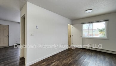 525 7th Ave E in West Fargo, ND - Building Photo - Building Photo