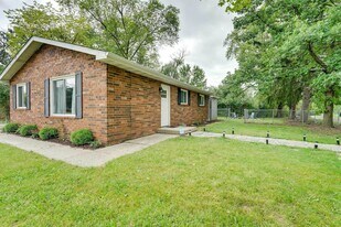 3570 Platt Rd in Ann Arbor, MI - Building Photo