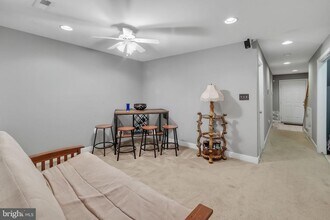 6046 Ticket Way in Woodbridge, VA - Building Photo - Building Photo