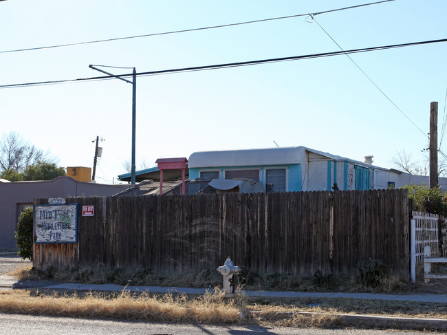 Midtown Mobile Home Park in Tucson, AZ - Foto de edificio - Building Photo