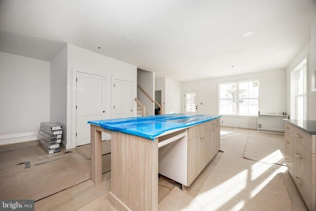 453 E Franklin St in Media, PA - Building Photo - Building Photo