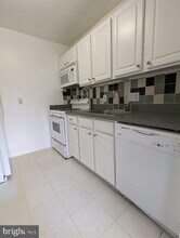 2903 Charing Cross Rd-Unit -7 in Falls Church, VA - Building Photo - Building Photo