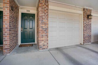 1642 Egret Way in Louisville, CO - Building Photo - Building Photo