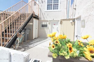 3527 E Missouri Ave in El Paso, TX - Building Photo