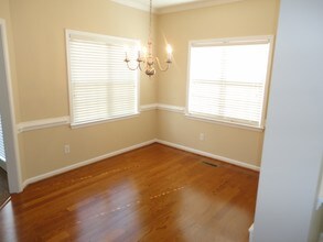 85 Dove Pointe Ln in Clayton, NC - Building Photo - Building Photo