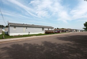 Hammond Mobile Home Park in Hammond, WI - Building Photo