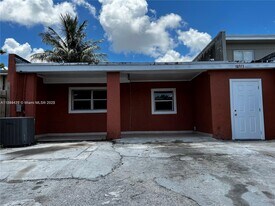 18913 NW 46th Ave in Miami Gardens, FL - Building Photo