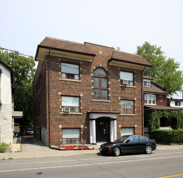 623 Christie St in Toronto, ON - Building Photo