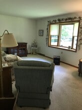 2511 Lake Wilson Rd S in Hillsdale, MI - Building Photo - Building Photo