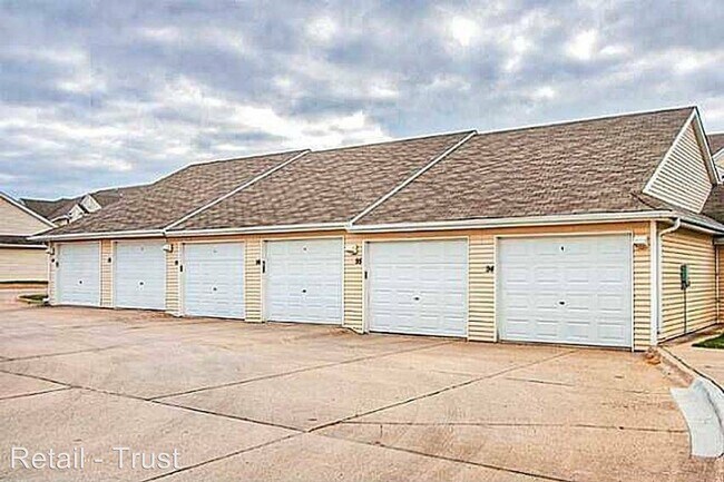 2323 E Porter Ave-Unit -Unit 67 in Des Moines, IA - Building Photo - Building Photo