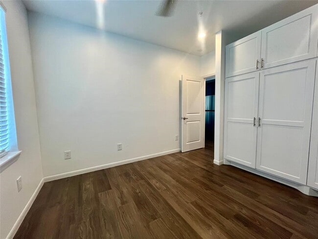 property at 1924 Calumet St