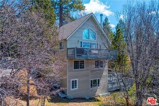 28665 Zion Dr in Lake Arrowhead, CA - Building Photo