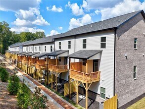 6 Rock Pk Wy in Tucker, GA - Building Photo - Building Photo