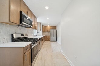 5616 3rd St in Verona, PA - Building Photo - Building Photo