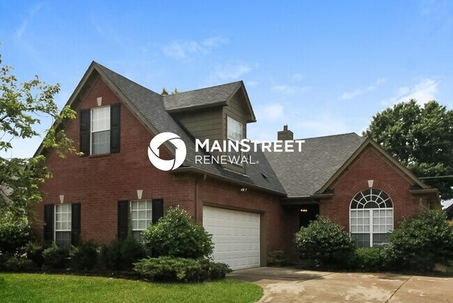 property at 8541 Shady Elm Dr