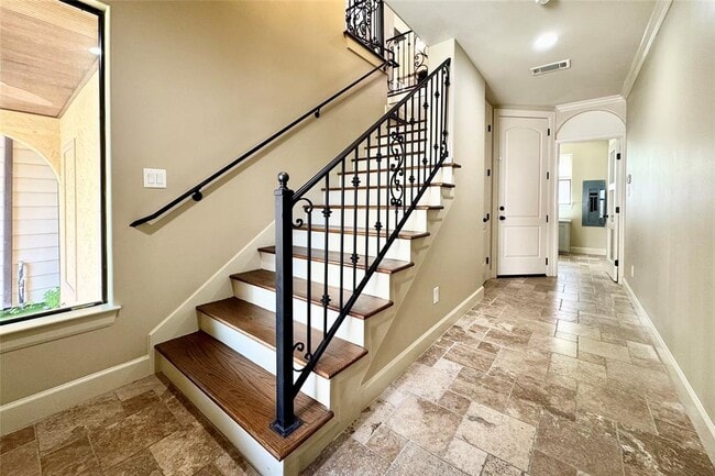 2304 Couch St in Houston, TX - Building Photo - Building Photo