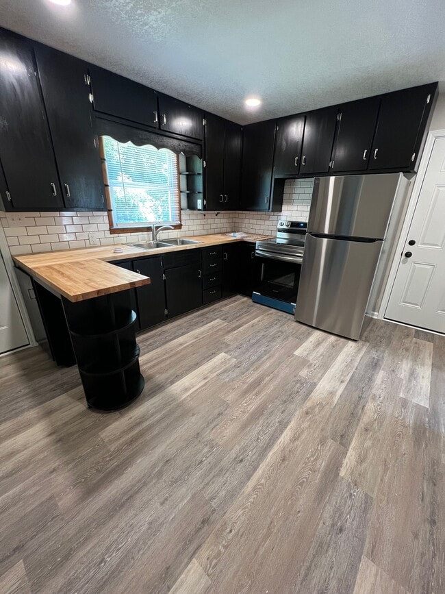 property at 409 Anderson St