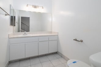 Ocean View Terrace Apartments in Oceanside, CA - Building Photo - Interior Photo