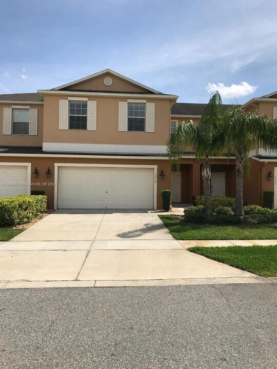 3319 Rodrick Cir in Orlando, FL - Building Photo