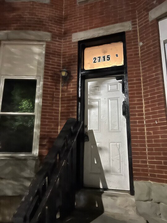 2715 Greenmount Ave in Baltimore, MD - Building Photo