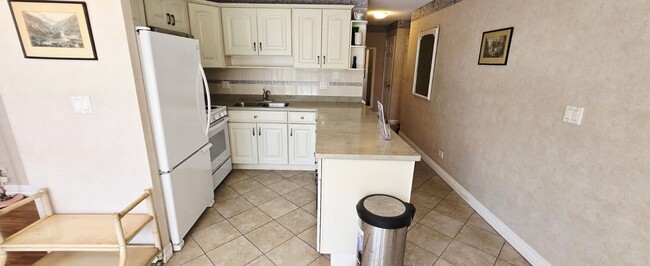 property at 2115 Ala Wai Blvd
