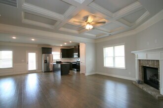 7921 Gabriela Dr NW in Huntsville, AL - Building Photo - Building Photo
