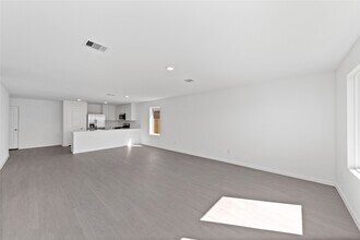 5130 Red Drum Dr in Baytown, TX - Building Photo - Building Photo