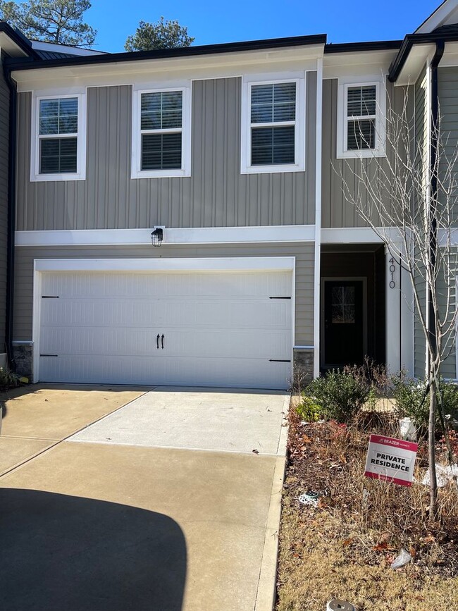 4010 Upshur Ct in Cary, NC - Building Photo - Building Photo