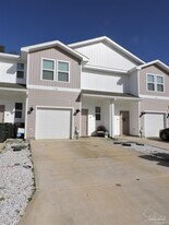 7170 Village Ln in Pensacola, FL - Building Photo