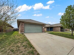 1729 Everglade Ct in Oklahoma City, OK - Building Photo - Building Photo