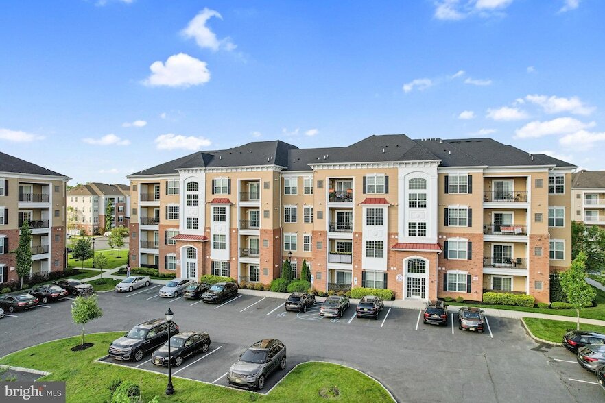 1014 Halifax Pl in Hamilton Township, NJ - Building Photo