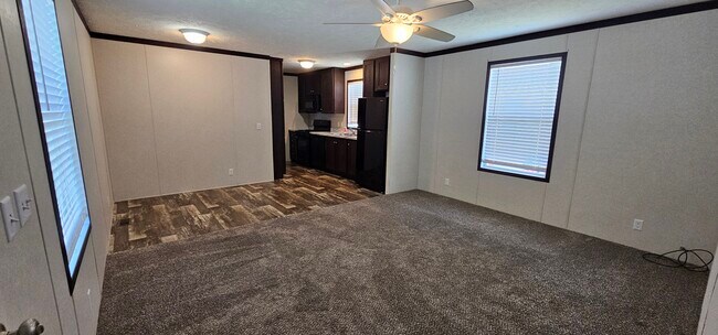 179 Magnolia Pl in Belleville, MI - Building Photo - Building Photo
