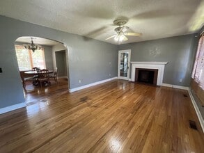 512 Suwannee Ave in Live Oak, FL - Building Photo - Building Photo