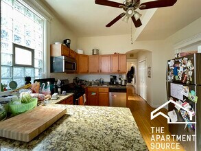 2937 N Allen Ave, Unit 2 in Chicago, IL - Building Photo - Building Photo