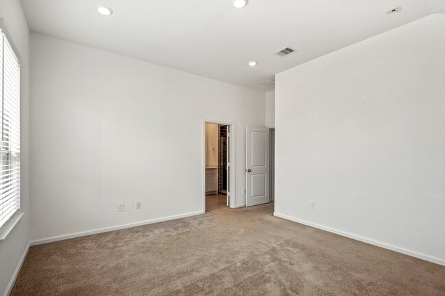 property at 613 Royal Arch Dr