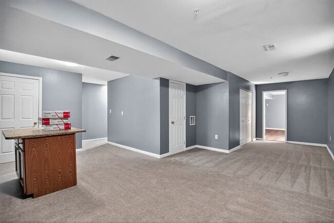 6602 Squireman Ct in Clinton, MD - Foto de edificio - Building Photo