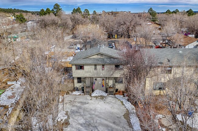 508 S Fountaine St in Flagstaff, AZ - Foto de edificio - Building Photo