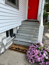 212 Circular St, Unit 2 in Saratoga Springs, NY - Building Photo - Building Photo