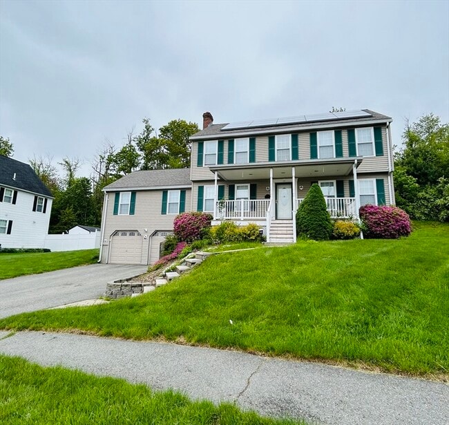 property at 35 Fox Meadow Dr