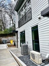723 Eloise Wy in Atlanta, GA - Building Photo - Building Photo