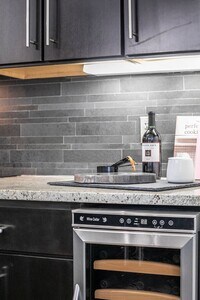 Venue Museum District photo'