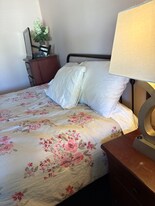 35887 Lourdes Dr in Winchester, CA - Building Photo