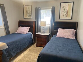 810 Clarendon St in Durham, NC - Foto de edificio - Building Photo