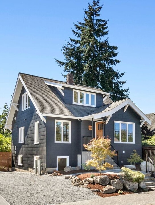 3947 S Mead St in Seattle, WA - Building Photo