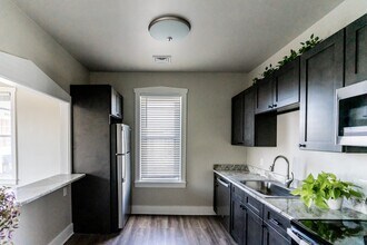 101-105 S Market St in Elizabethtown, PA - Building Photo - Building Photo