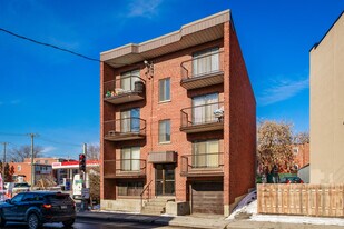 289 Saint-Jacques St in Lachine, QC - Building Photo